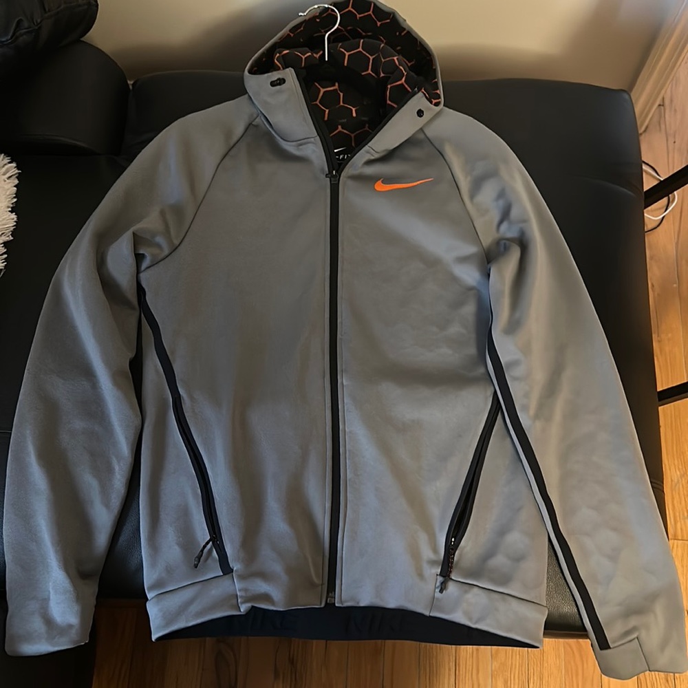 Men’s Nike Honeycomb Thermal Gray/Black/Orange Size Small